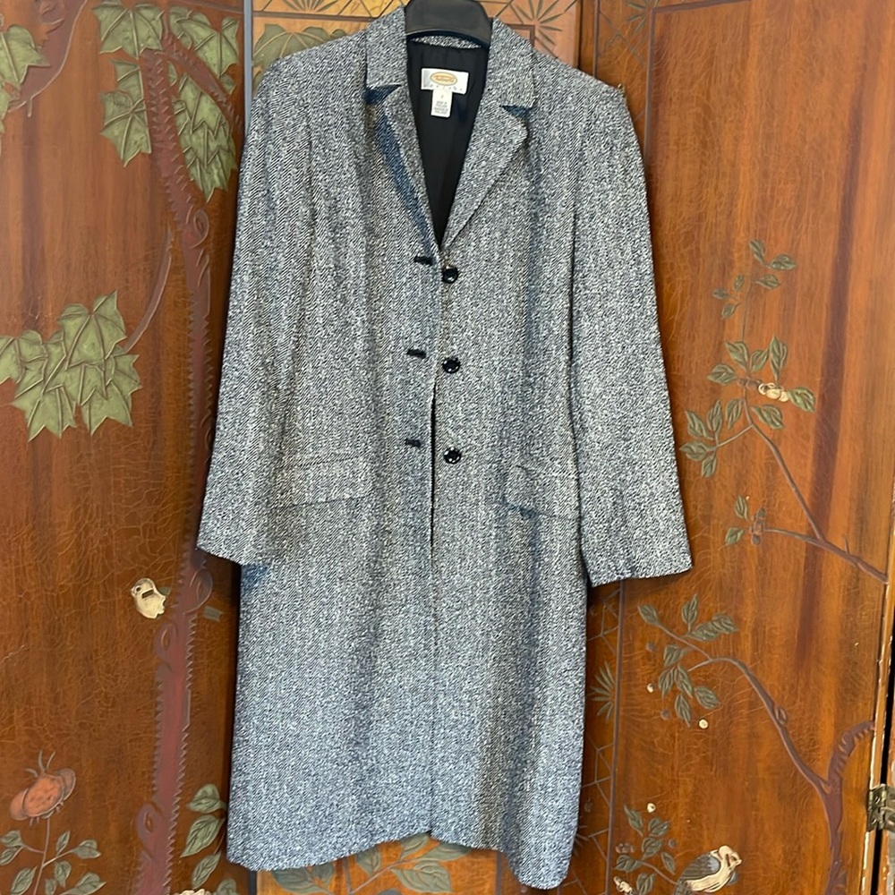 Black & White Tweed Dress Jacket Talbots size 2 petite